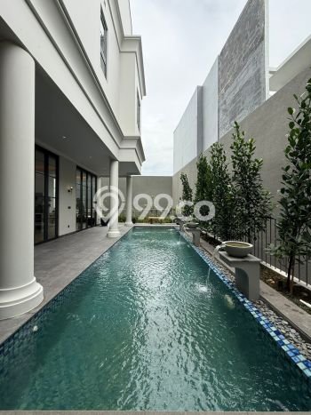 For Sale! Luxury House LT 370m2 Desain Elegan di Senopati For Sale! Luxury House LT 370m2 Desain Elegan di Senopati