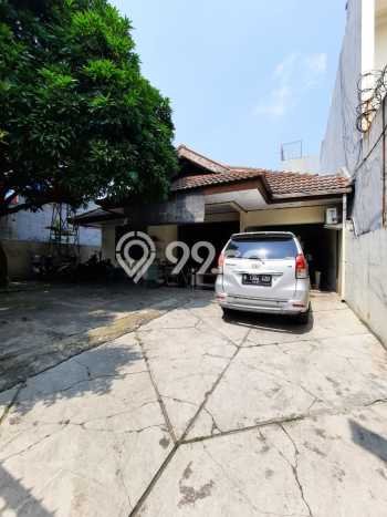 Rumah Elit LB 200m2 Siap Huni Desain Elegan di Cipete, Jakarta Selatan Rumah Elit LB 200m2 Siap Huni Desain Elegan di Cipete, Jakarta Selatan