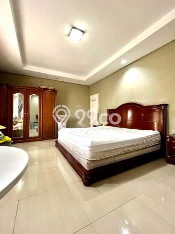 Dijual Rumah Luas Elegan Dengan View Cantik di Bintaro, Jakarta Selatan Dijual Rumah Luas Elegan Dengan View Cantik di Bintaro, Jakarta Selatan