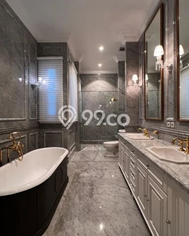Hot Offer Hunian Mewah Ideal dan Luas di Menteng, Jakarta Pusat Hot Offer Hunian Mewah Ideal dan Luas di Menteng, Jakarta Pusat