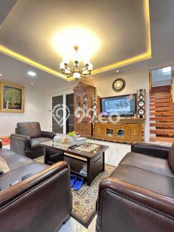 Rumah Mewah Siap Huni LT 500m2 di Kebayoran Lama, Jakarta Selatan Rumah Mewah Siap Huni LT 500m2 di Kebayoran Lama, Jakarta Selatan