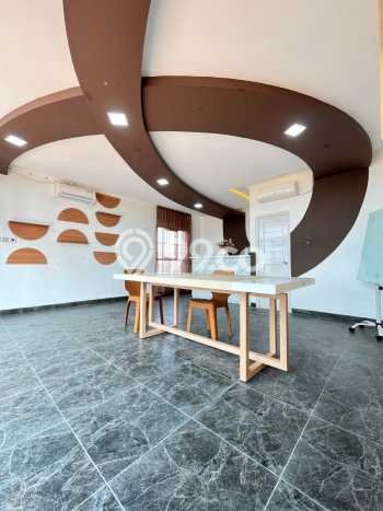 Rumah Mewah Siap Huni LT 500m2 di Kebayoran Lama, Jakarta Selatan Rumah Mewah Siap Huni LT 500m2 di Kebayoran Lama, Jakarta Selatan