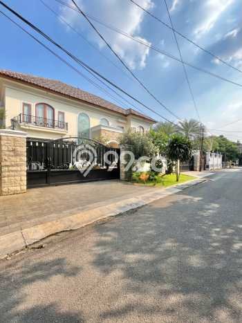 Jual Rumah Luas Megah Dengan View Cantik di Ragunan, Jakarta Selatan Jual Rumah Luas Megah Dengan View Cantik di Ragunan, Jakarta Selatan