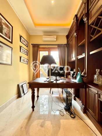 Jual Rumah Luas Megah Dengan View Cantik di Ragunan, Jakarta Selatan Jual Rumah Luas Megah Dengan View Cantik di Ragunan, Jakarta Selatan