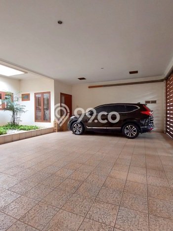 Ready to Use! Luxury House LT 940m2 Desain Elegan di Simprug Ready to Use! Luxury House LT 940m2 Desain Elegan di Simprug