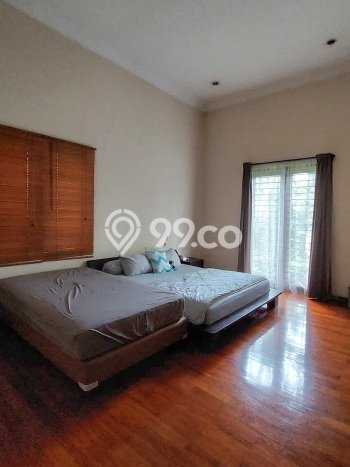 Ready to Use! Luxury House LT 940m2 Desain Elegan di Simprug Ready to Use! Luxury House LT 940m2 Desain Elegan di Simprug