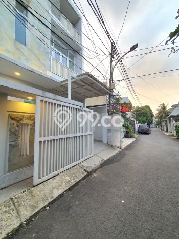 Rumah Eksklusif Siap Huni LT 96m2 di Tebet, Jakarta Selatan Rumah Eksklusif Siap Huni LT 96m2 di Tebet, Jakarta Selatan