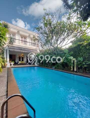 Ready to Use! Luxury House LT 600m2 Desain Modern di Lebak Bulus Ready to Use! Luxury House LT 600m2 Desain Modern di Lebak Bulus