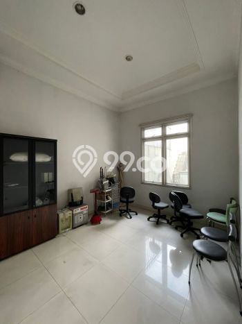 Untuk Dijual! Ruko di Senopati Jakarta Selatan LT 320m2 / LB 600m2 Kawasan Strategis Untuk Dijual! Ruko di Senopati Jakarta Selatan LT 320m2 / LB 600m2 Kawasan Strategis