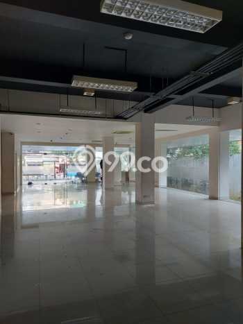 Ruko Dijual di Pancoran Jakarta Selatan dengan Luas Bangunan 1618m2 Ruko Dijual di Pancoran Jakarta Selatan dengan Luas Bangunan 1618m2