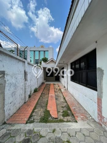 Ruko Dijual Lokasi Emas di Menteng Luas 214m2 Ruko Dijual Lokasi Emas di Menteng Luas 214m2
