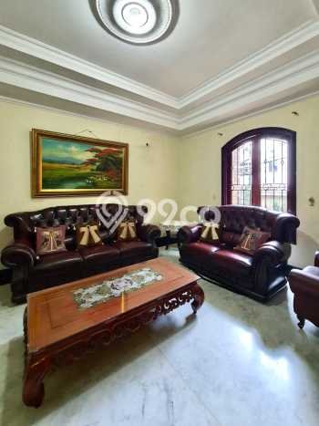 PRIME LOCATION! Rumah Strategis di Tebet, LT 413m2m² LB 600m2m² PRIME LOCATION! Rumah Strategis di Tebet, LT 413m2m² LB 600m2m²