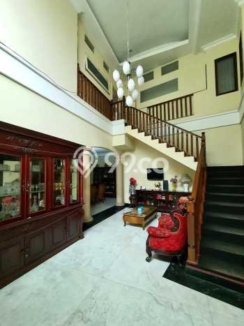 PRIME LOCATION! Rumah Strategis di Tebet, LT 413m2m² LB 600m2m² PRIME LOCATION! Rumah Strategis di Tebet, LT 413m2m² LB 600m2m²