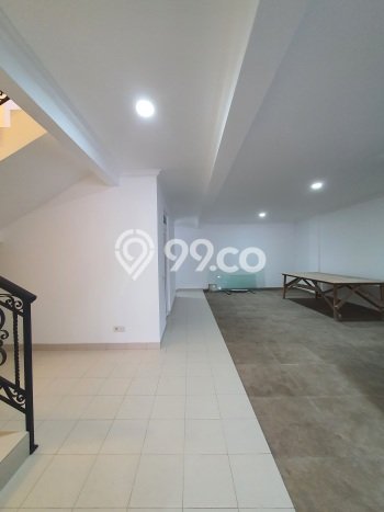 Hunian Mewah LB 360m2 Siap Pakai Desain Elegan di Kemang, Jakarta Selatan Hunian Mewah LB 360m2 Siap Pakai Desain Elegan di Kemang, Jakarta Selatan