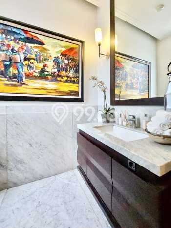 Dijual Rumah Luas Elegan Dengan View Cantik di Kemang, Jakarta Selatan Dijual Rumah Luas Elegan Dengan View Cantik di Kemang, Jakarta Selatan