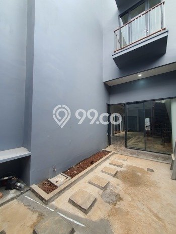 Rumah Mewah Dijual LT 297m2 di Cilandak, Jakarta Selatan Rumah Mewah Dijual LT 297m2 di Cilandak, Jakarta Selatan