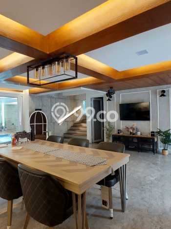 Hunian Mewah LB 430m2 Siap Pakai Desain Elegan di Kemang, Jakarta Selatan Hunian Mewah LB 430m2 Siap Pakai Desain Elegan di Kemang, Jakarta Selatan