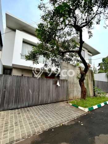 Jual Rumah Mewah Megah Dengan View Eksklusif di Patal Senayan, Jakarta Selatan Jual Rumah Mewah Megah Dengan View Eksklusif di Patal Senayan, Jakarta Selatan