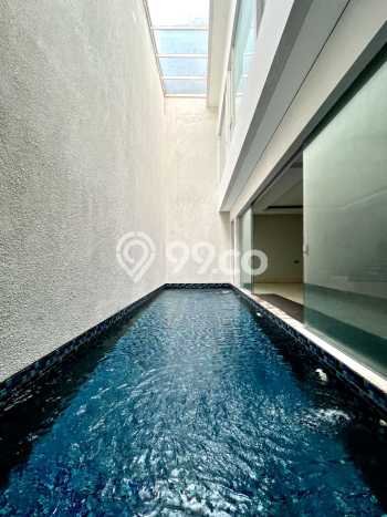Jual Rumah Mewah Megah Dengan View Eksklusif di Patal Senayan, Jakarta Selatan Jual Rumah Mewah Megah Dengan View Eksklusif di Patal Senayan, Jakarta Selatan