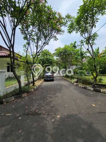 Siap Huni Rumah Mewah 4 Kamar di Tebet Dekat ke Mana Pun Siap Huni Rumah Mewah 4 Kamar di Tebet Dekat ke Mana Pun