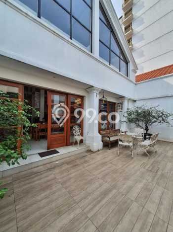 For Sale Rumah Mewah Exclusive di Menteng, Jakarta Pusat For Sale Rumah Mewah Exclusive di Menteng, Jakarta Pusat