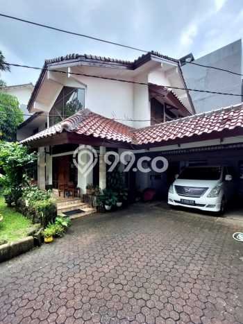 Jual Rumah Luas Elegan Dengan View Eksklusif di Senopati, Jakarta Selatan Jual Rumah Luas Elegan Dengan View Eksklusif di Senopati, Jakarta Selatan