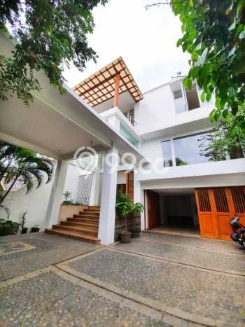 Rumah Luxury Modern Siap Huni di Cipete Jakarta Selatan Rumah Luxury Modern Siap Huni di Cipete Jakarta Selatan