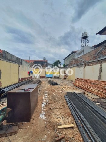 Tanah Komersial di Kemang, Luas 220m², Pinggir Jalan Tanah Komersial di Kemang, Luas 220m², Pinggir Jalan