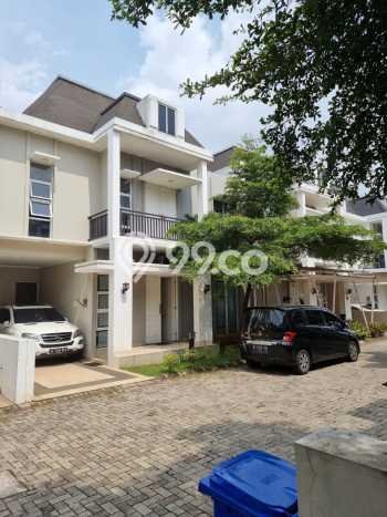 Rumah Mewah Dijual LT 135m2 di Cinere, Depok Rumah Mewah Dijual LT 135m2 di Cinere, Depok