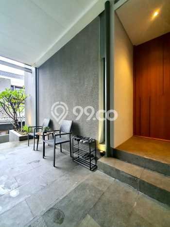 Ready to Use! Luxury House LT 170m2 Desain Modern di Bintaro Ready to Use! Luxury House LT 170m2 Desain Modern di Bintaro