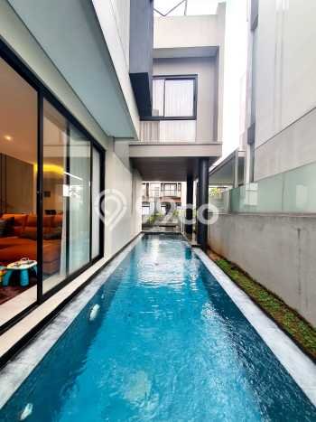 Ready to Use! Luxury House LT 170m2 Desain Modern di Bintaro Ready to Use! Luxury House LT 170m2 Desain Modern di Bintaro