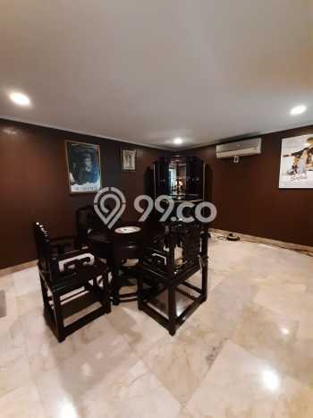 Rumah Luxury Modern Tanpa Renovasi di Pondok Indah Jakarta Selatan Rumah Luxury Modern Tanpa Renovasi di Pondok Indah Jakarta Selatan