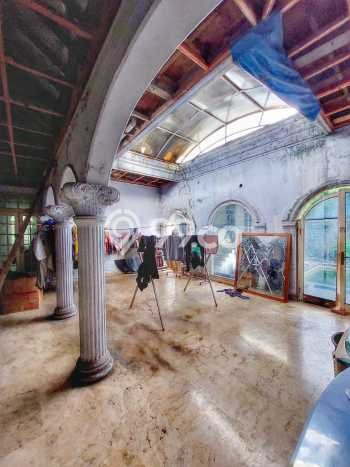 Hunian Mewah LB 400m2 Siap Pakai Desain Elegan di Pejaten, Jakarta Selatan Hunian Mewah LB 400m2 Siap Pakai Desain Elegan di Pejaten, Jakarta Selatan