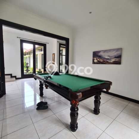 Rumah Idaman Keluarga! Rumah Mewah area Pondok Indah, Jakarta Selatan, Luas 1595m² Bangunan 700m² Rumah Idaman Keluarga! Rumah Mewah area Pondok Indah, Jakarta Selatan, Luas 1595m² Bangunan 700m²