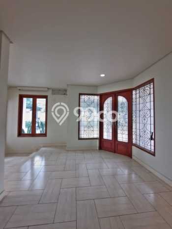 Rumah Strategis area Cipete, Jakarta Selatan, Luas 867m² Bangunan 600m² - BISA KPR! Rumah Strategis area Cipete, Jakarta Selatan, Luas 867m² Bangunan 600m² - BISA KPR!