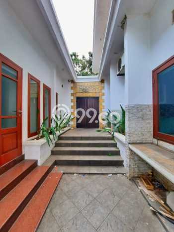 Rumah Strategis area Cipete, Jakarta Selatan, Luas 867m² Bangunan 600m² - BISA KPR! Rumah Strategis area Cipete, Jakarta Selatan, Luas 867m² Bangunan 600m² - BISA KPR!