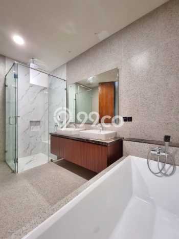 Rumah Elit Modern Siap Huni di Kemang Jakarta Selatan Rumah Elit Modern Siap Huni di Kemang Jakarta Selatan