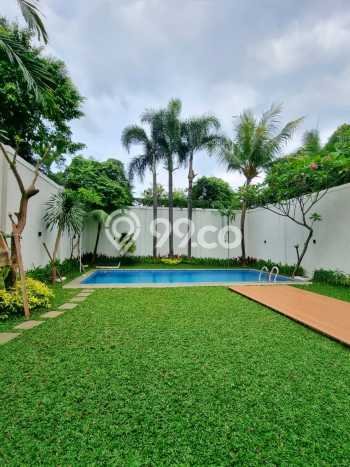 Rumah Elit Modern Siap Huni di Kemang Jakarta Selatan Rumah Elit Modern Siap Huni di Kemang Jakarta Selatan