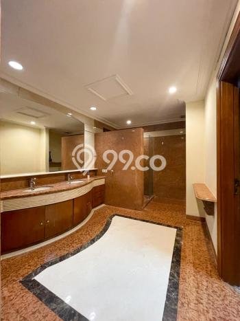 Rumah LT 423m2m² di Kuningan, Jakarta Selatan - Akses Mudah Rumah LT 423m2m² di Kuningan, Jakarta Selatan - Akses Mudah