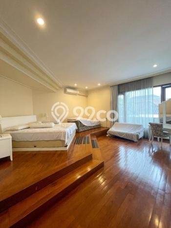 Rumah LT 423m2m² di Kuningan, Jakarta Selatan - Akses Mudah Rumah LT 423m2m² di Kuningan, Jakarta Selatan - Akses Mudah