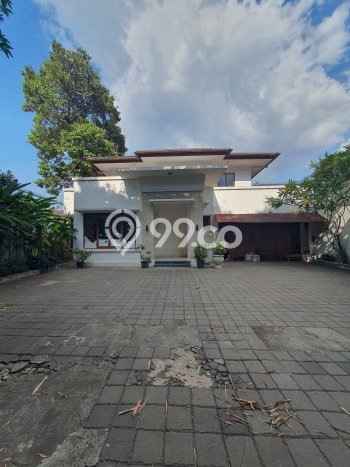 Rumah Luxury Modern Tanpa Renovasi di Cipete Jakarta Selatan Rumah Luxury Modern Tanpa Renovasi di Cipete Jakarta Selatan