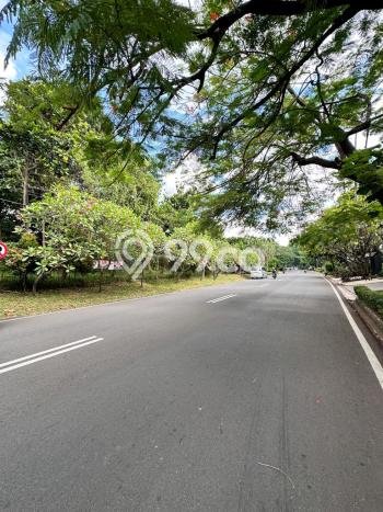 Tanah Dijual Lokasi Strategis di Jakarta Selatan dengan Luas 1785m2 Tanah Dijual Lokasi Strategis di Jakarta Selatan dengan Luas 1785m2