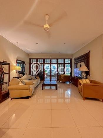 Jual Rumah Mewah Megah Dengan View Eksklusif di Kemang, Jakarta Selatan Jual Rumah Mewah Megah Dengan View Eksklusif di Kemang, Jakarta Selatan