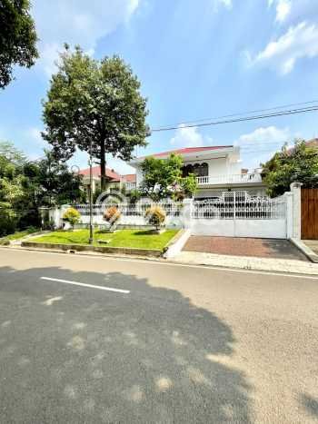 Rumah Luxury Modern Siap Huni di Pondok Indah Jakarta Selatan Rumah Luxury Modern Siap Huni di Pondok Indah Jakarta Selatan