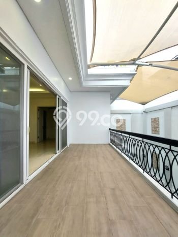 For Sale! Luxury House LT 373m2 Desain Elegan di Cipete For Sale! Luxury House LT 373m2 Desain Elegan di Cipete