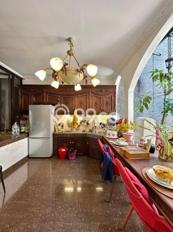 Rumah Elit LB 375m2 Siap Pakai Desain Elegan di Pondok Indah, Jakarta Selatan Rumah Elit LB 375m2 Siap Pakai Desain Elegan di Pondok Indah, Jakarta Selatan