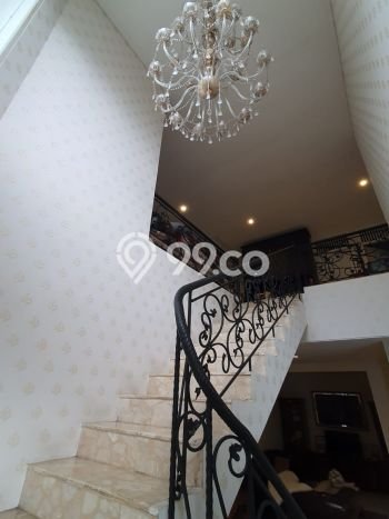 Dijual Rumah Mewah Elegan Dengan View Cantik di Lebak Bulus, Jakarta Selatan Dijual Rumah Mewah Elegan Dengan View Cantik di Lebak Bulus, Jakarta Selatan