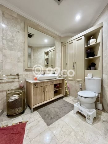 Hunian Mewah LB 696m2 Siap Pakai Desain Elegan di Kemang, Jakarta Selatan Hunian Mewah LB 696m2 Siap Pakai Desain Elegan di Kemang, Jakarta Selatan