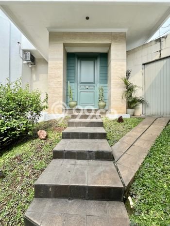 Hunian Mewah LB 696m2 Siap Pakai Desain Elegan di Kemang, Jakarta Selatan Hunian Mewah LB 696m2 Siap Pakai Desain Elegan di Kemang, Jakarta Selatan