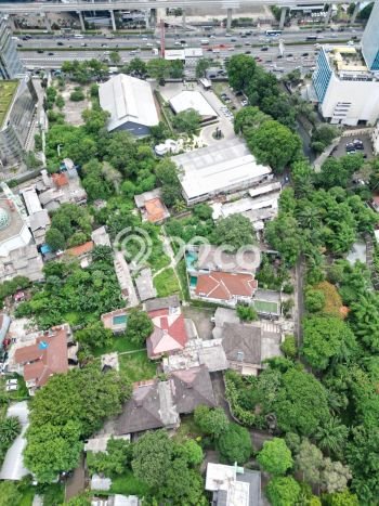 Hunian Elit LB 1500m2 Siap Pakai Desain Elegan di patra kuningan, Jakarta Selatan Hunian Elit LB 1500m2 Siap Pakai Desain Elegan di patra kuningan, Jakarta Selatan